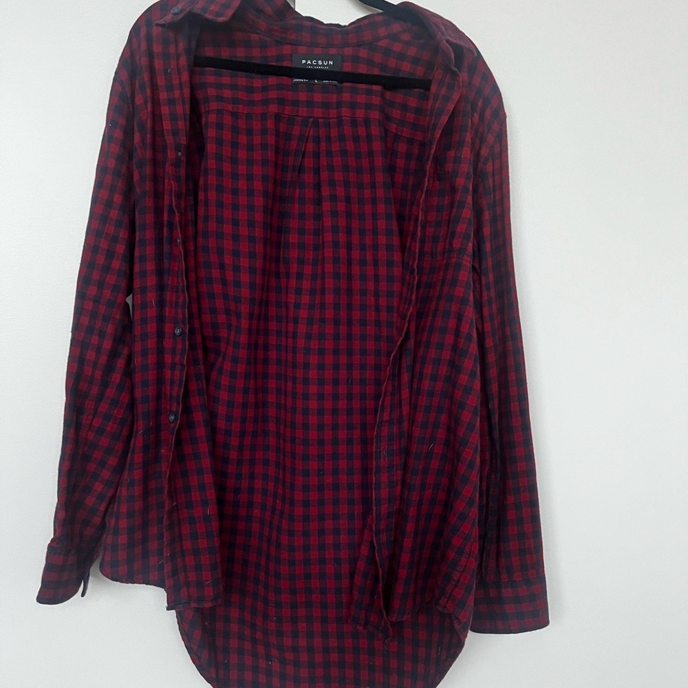 Red flannel - Picture 2 of 2